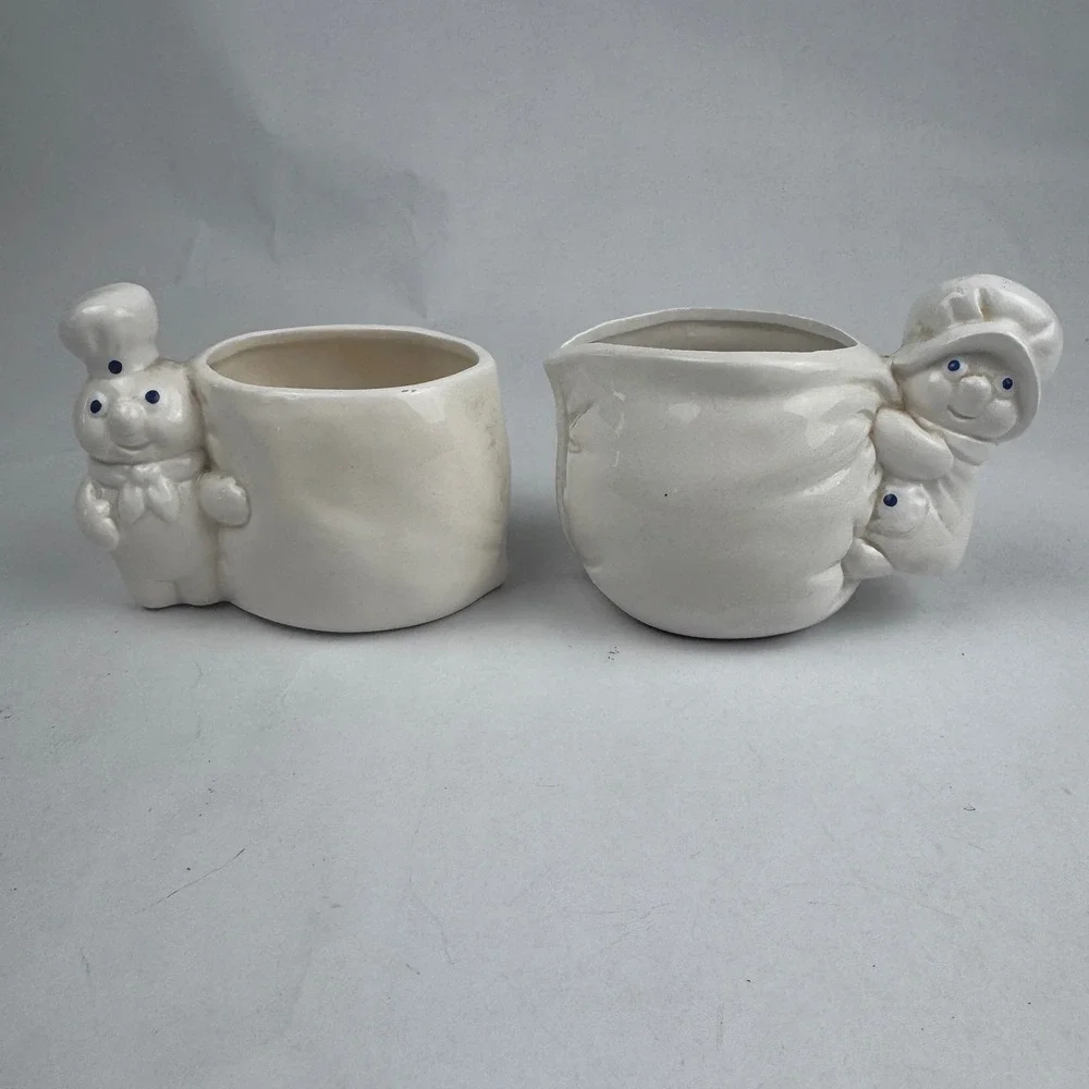 Vintage Pilsbury Doughboy Sugar and Creamer Set 1988